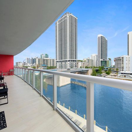 Hallandale Sky Water View Apartment Plaja Hallandale Exterior foto