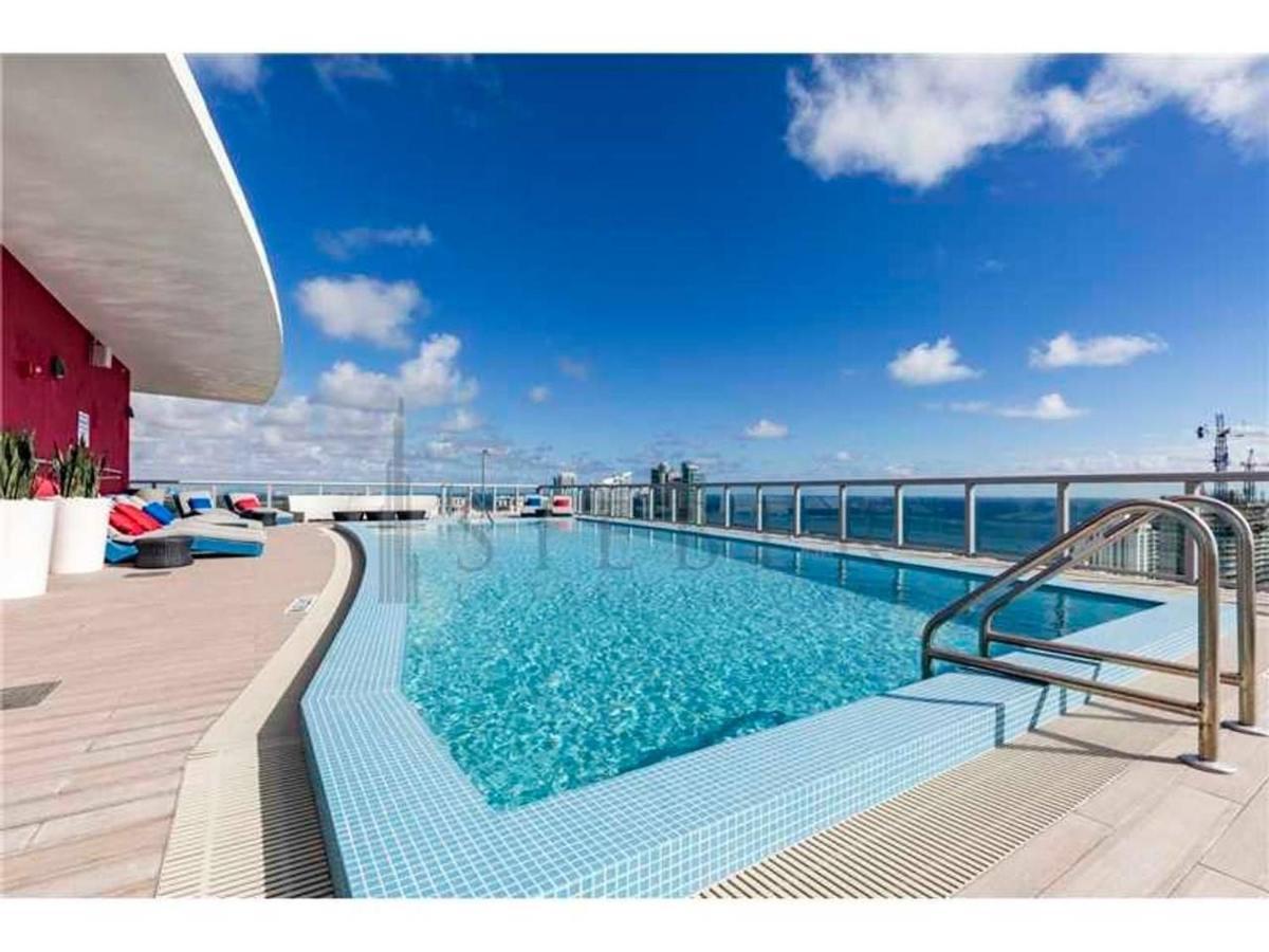 Hallandale Sky Water View Apartment Plaja Hallandale Exterior foto