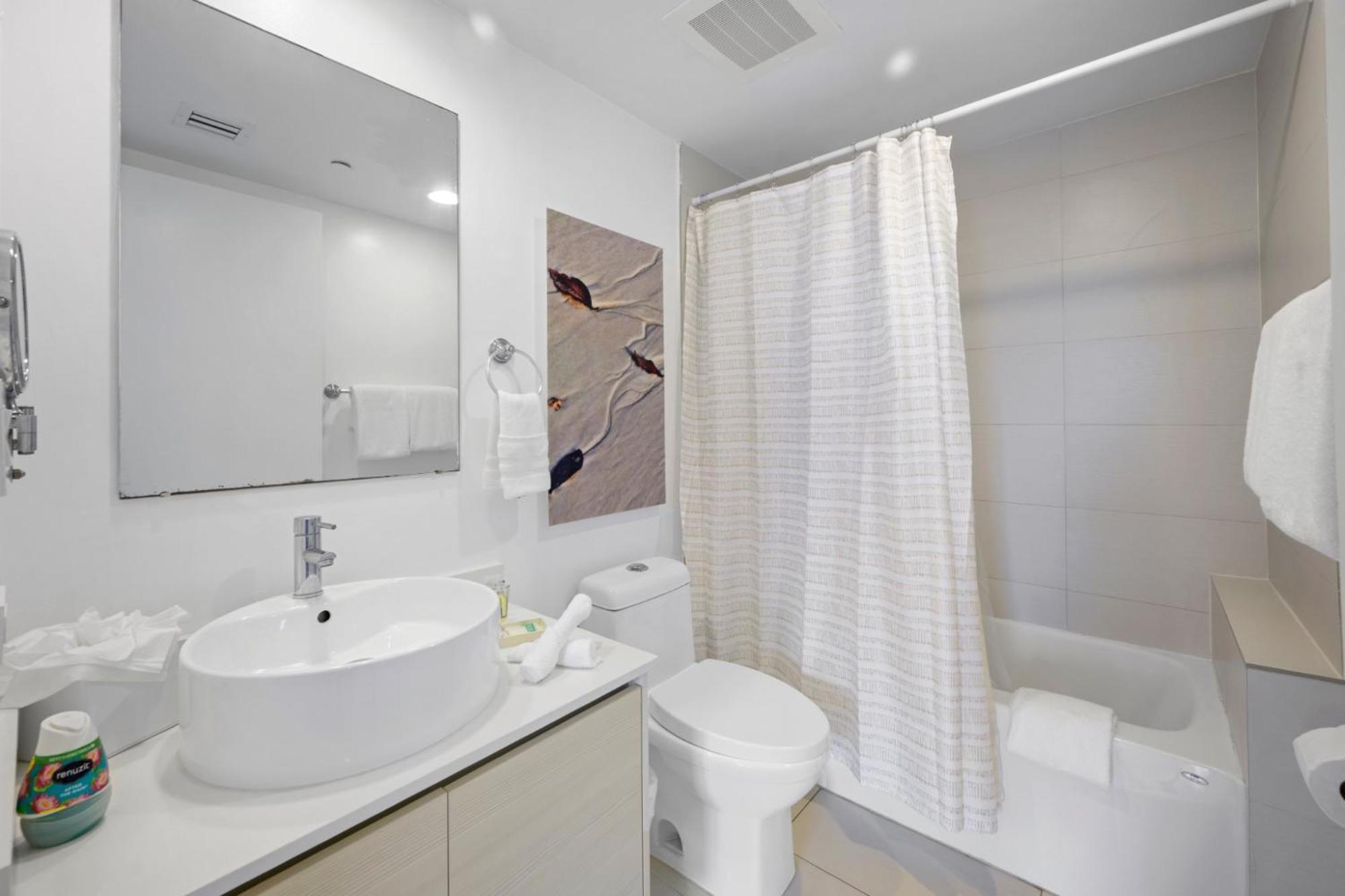 Hallandale Sky Water View Plaja Hallandale Exterior foto